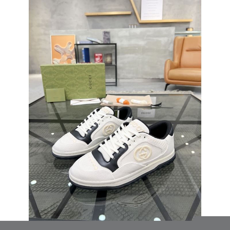 G*u*i casual shoes